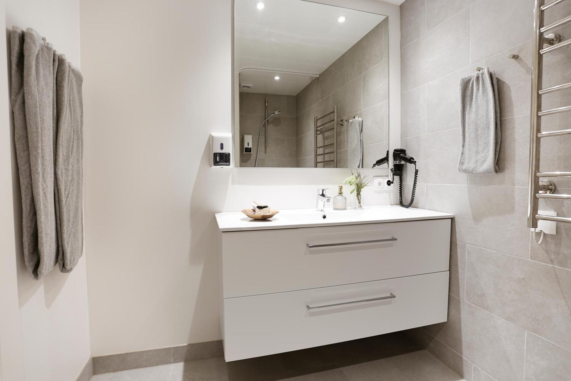 Stenbjerg Kro & Badehotel Snedsted ภายนอก รูปภาพ